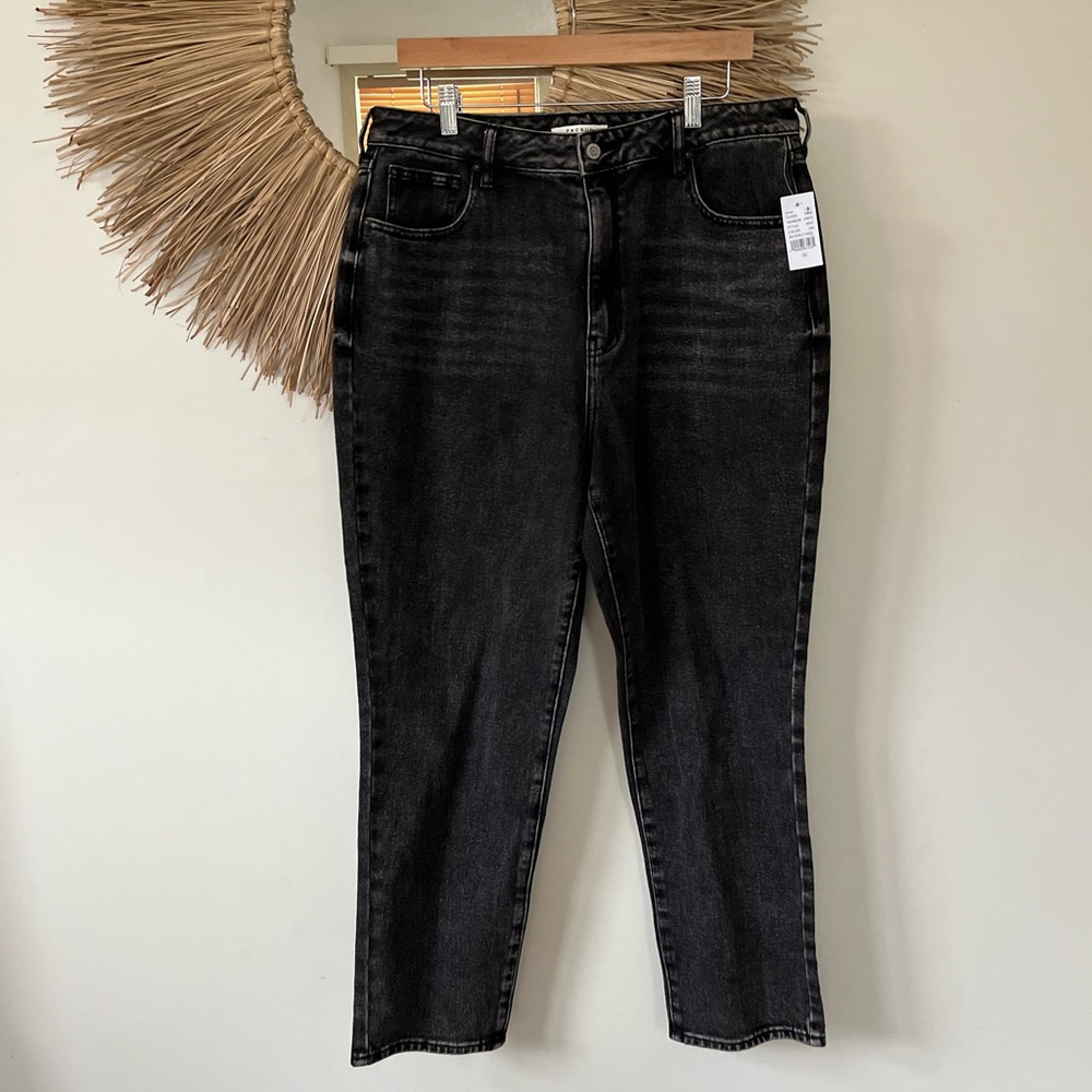 Pacsun NWT black denim mom jean size 32